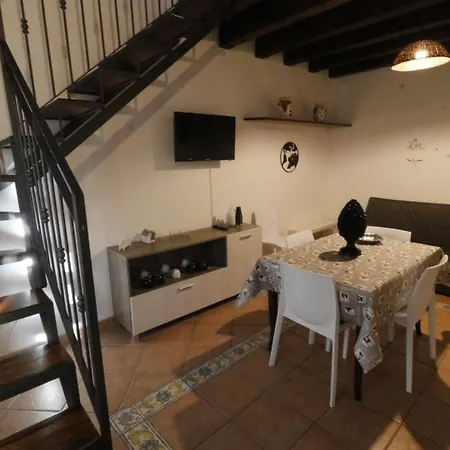 Casa Palazzo Reale-3